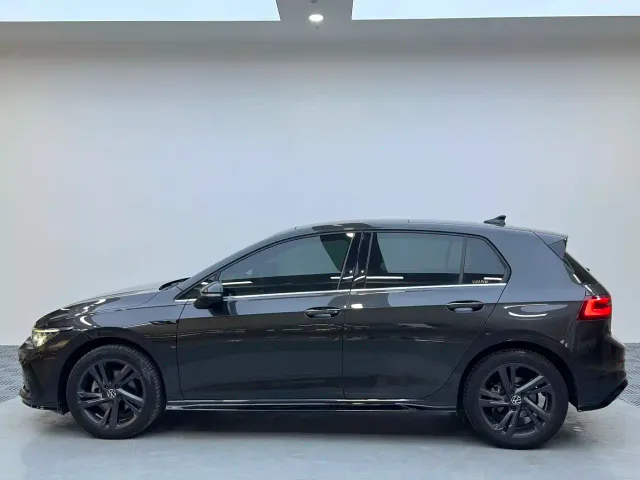 Volkswagen Golf — Фото автомобиля 5