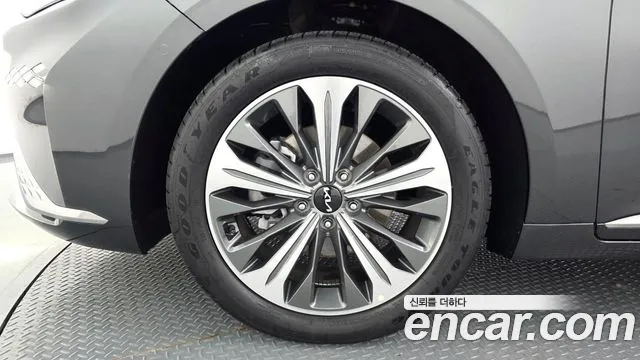 Kia K8 Noblesse — Фото автомобиля 5