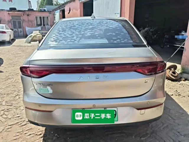 GAC Aion S — Фото автомобиля 3