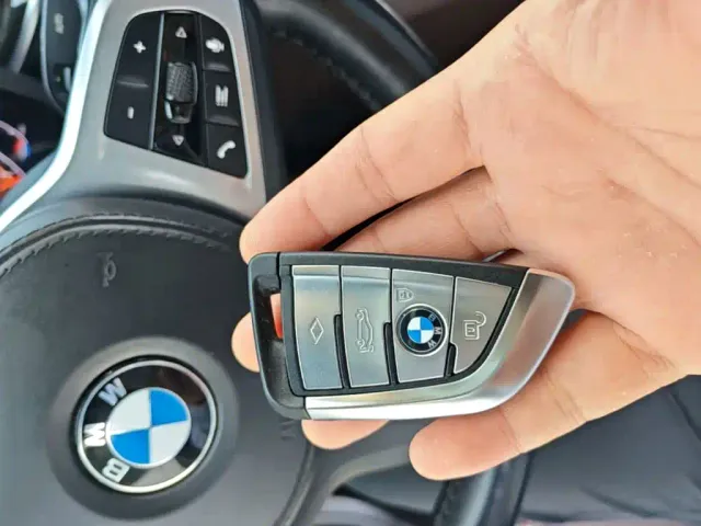 BMW 5 Series — Фото автомобиля 8