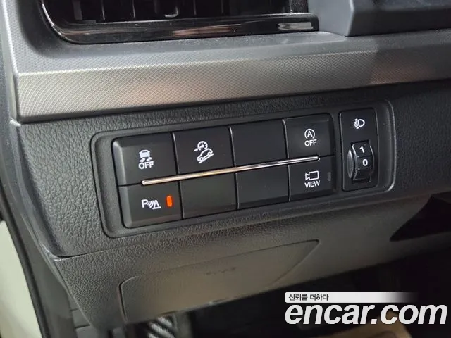 KG_Mobility_Ssangyong Rexton Новый Rexton Sport Дизель 2.2 4WD — Фото автомобиля 12