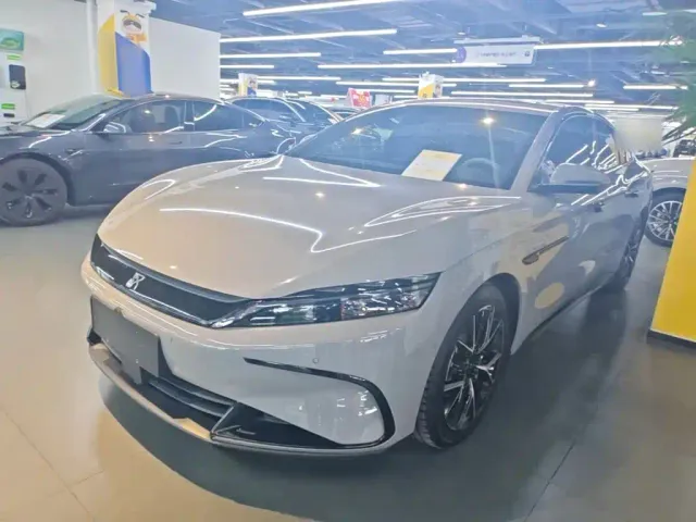Фотография автомобиля — BYD Han