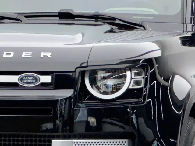 Land Rover Defender — Фото автомобиля 3