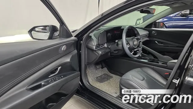 Hyundai Avante — Фото автомобиля 15