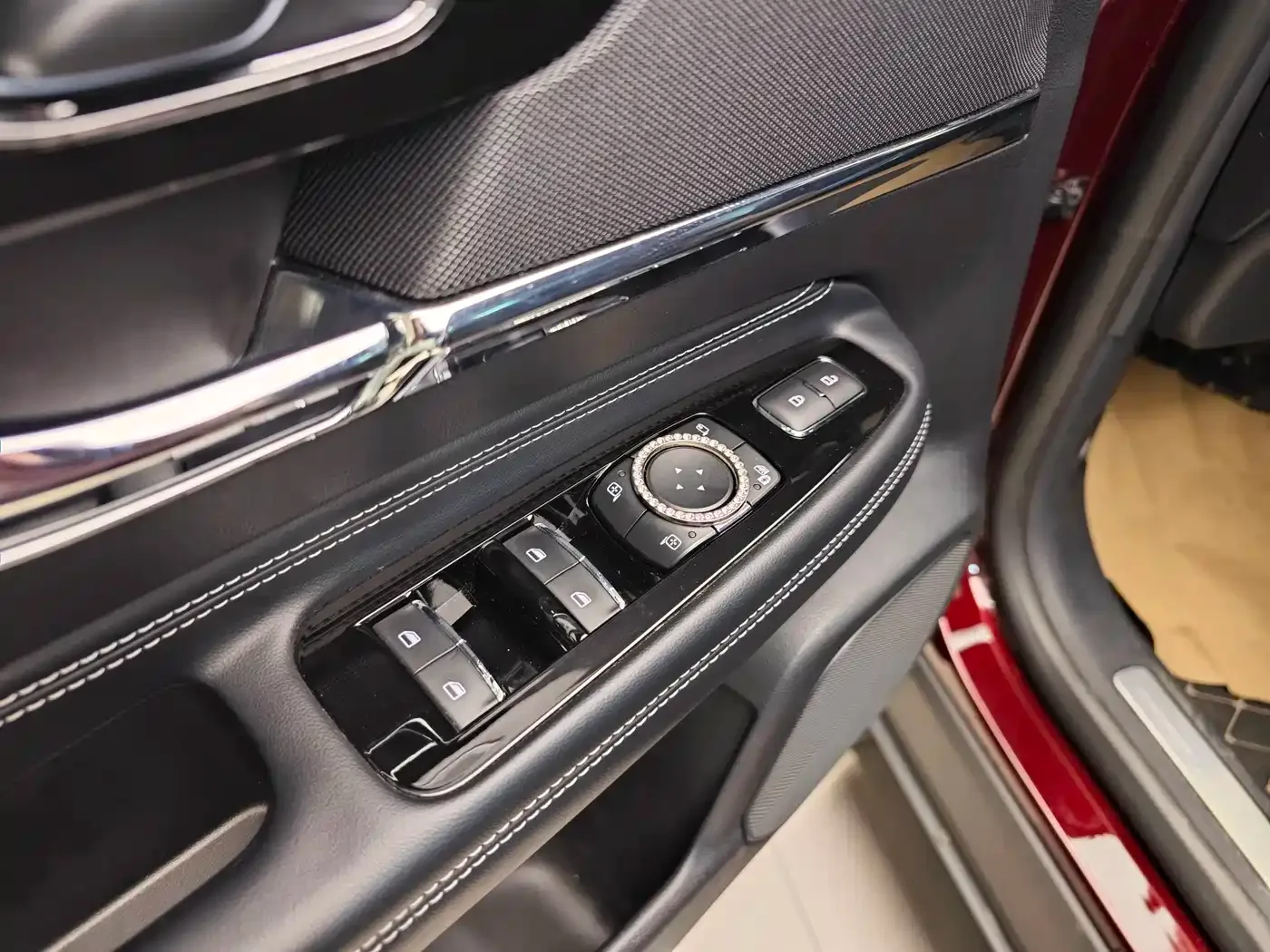 Lincoln Adventurer 2022 2.0T 2WD Deluxe Edition — Фото автомобиля 10