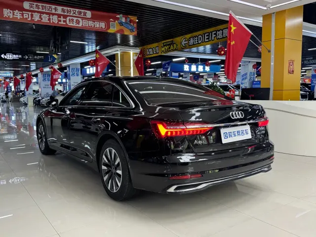 Audi A6L — Фото автомобиля 16