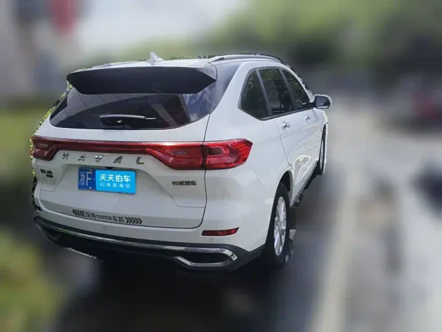 Haval M6 — Фото автомобиля 2