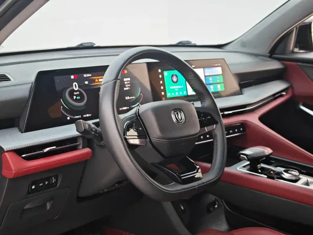 Changan CS75 Plus — Фото автомобиля 14