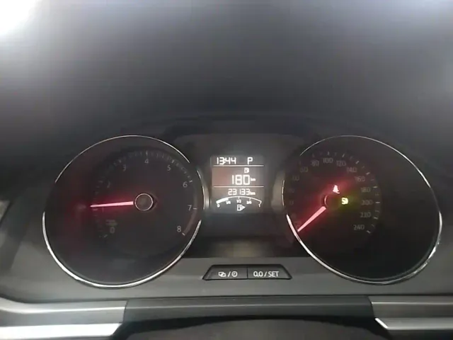 Volkswagen Bora — Фото автомобиля 11