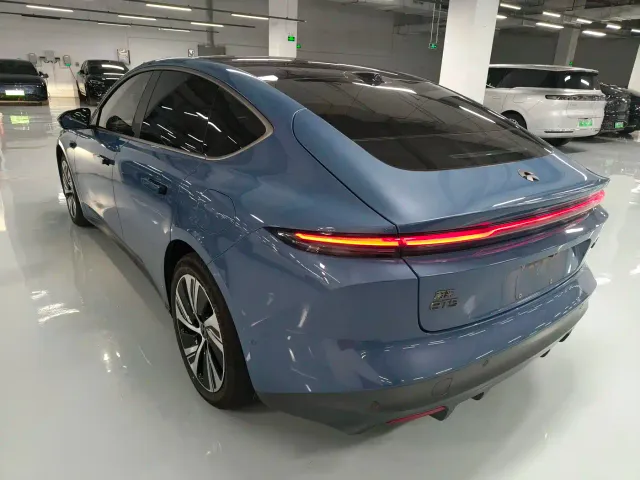 Nio ET5 — Фото автомобиля 6