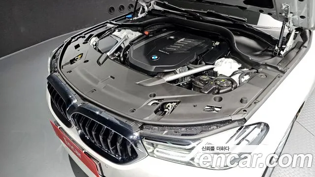 BMW Gran Turismo — Фото автомобиля 6