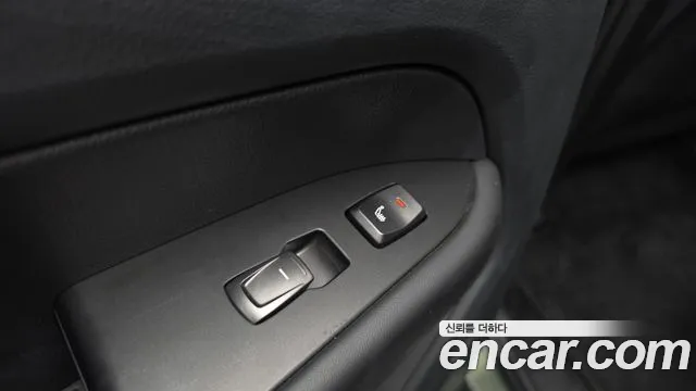 KG_Mobility_Ssangyong Rexton Новый Rexton Sport Дизель 2.2 2WD — Фото автомобиля 17