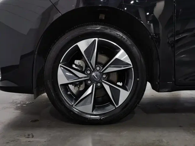 GAC Trumpchi M6 — Фото автомобиля 17