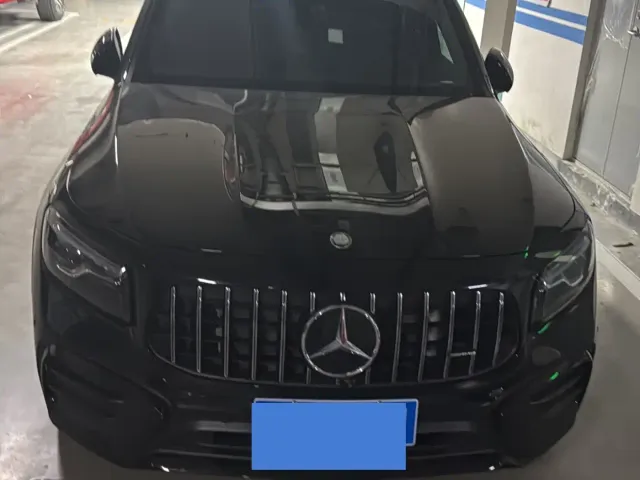 Фотография автомобиля — Mercedes-Benz GLB AMG