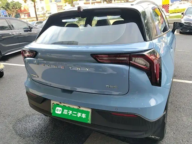 Geely Geometry E Firefly — Фото автомобиля 5