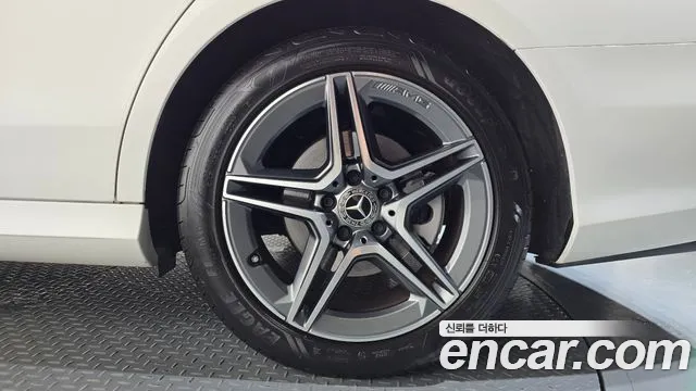 Mercedes-Benz E-Class W213 — Фото автомобиля 6