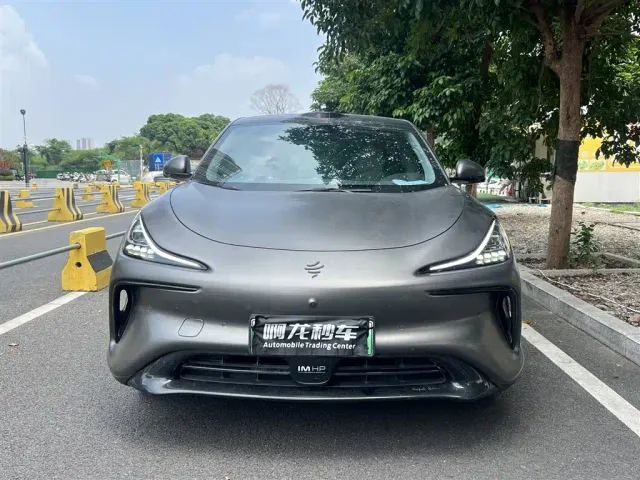 IM Motors LS6 — Фото автомобиля 2
