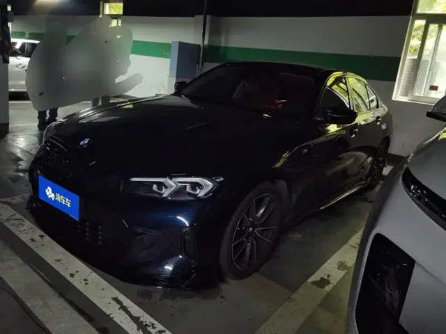 Фотография автомобиля — BMW 3 Series