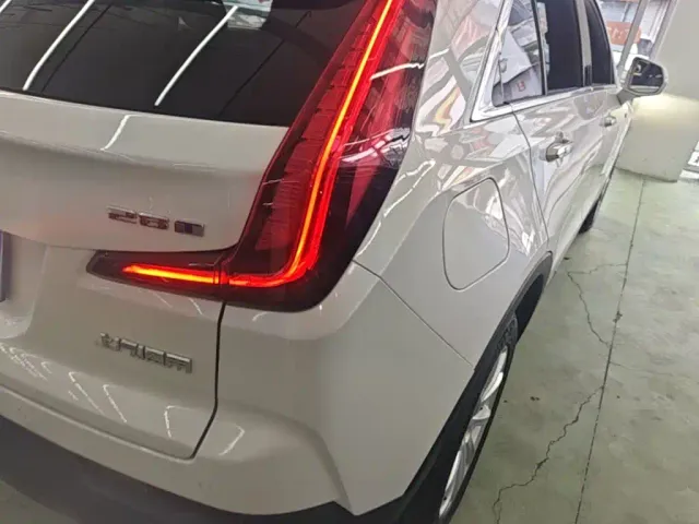 Cadillac XT4 — Фото автомобиля 7