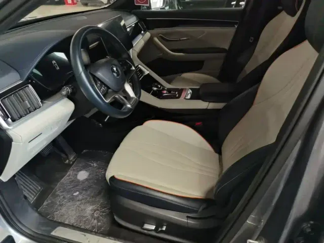 BYD Song PLUS — Фото автомобиля 14