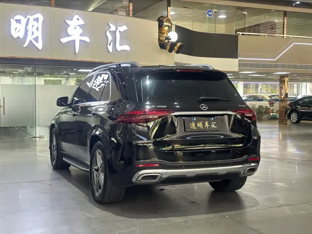 Mercedes-Benz GLE-Class — Фото автомобиля 15