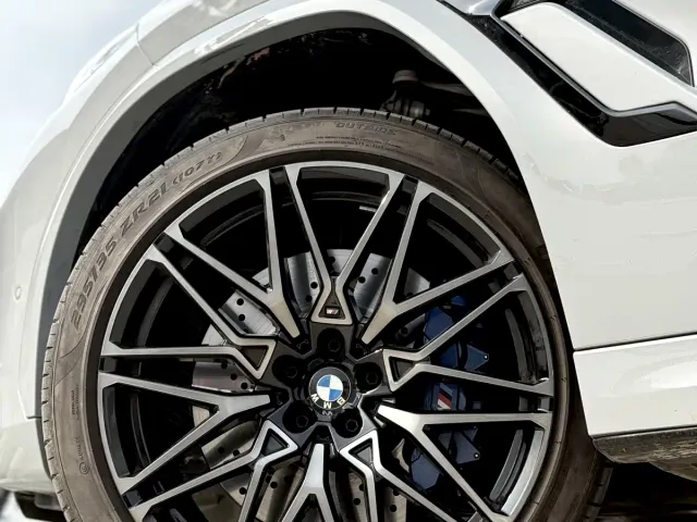 BMW X6 M — Фото автомобиля 20
