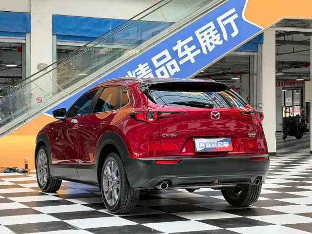 Mazda CX-30 — Фото автомобиля 7