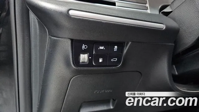 Hyundai Grandeur Новый Grandeur IG 3.0 LPi (Для проката) — Фото автомобиля 13