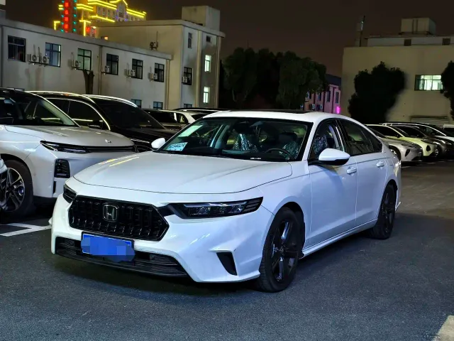 Фотография автомобиля — Honda Inspire