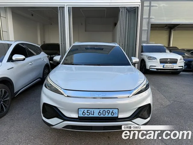 BYD Atto 3 — Фото автомобиля 3