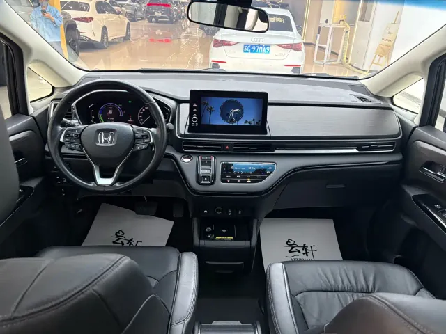 Honda Elysion — Фото автомобиля 22