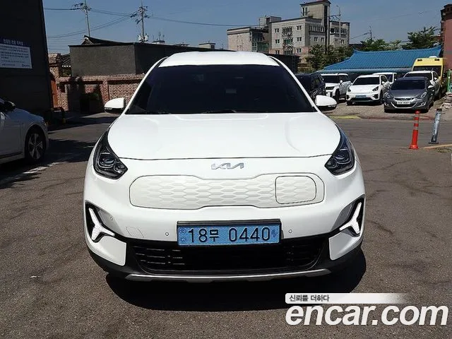Фотография автомобиля — Kia Niro