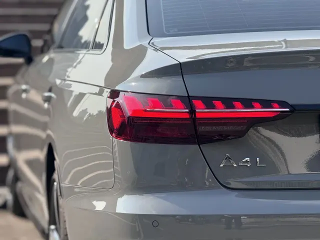 Audi A4L — Фото автомобиля 14