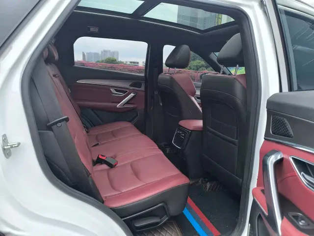 Jetour X70 Plus — Фото автомобиля 13