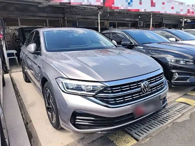 Volkswagen Sagitar — Фото автомобиля 3