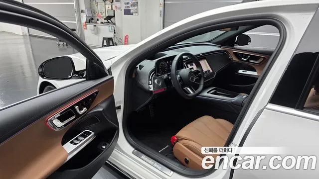 Mercedes-Benz E-Class W214 — Фото автомобиля 15
