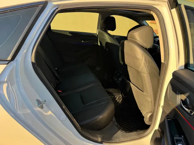 Honda Accord — Фото автомобиля 23
