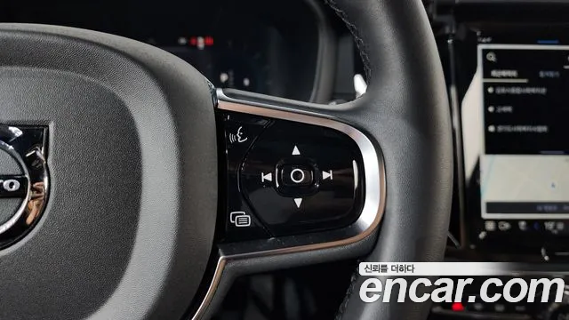 Вольво V60 V60 Cross Country 2 поколение B5 Ultimate AWD — Фото автомобиля 16