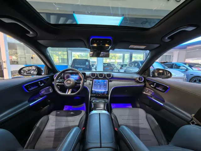 Mercedes-Benz C-Class — Фото автомобиля 12