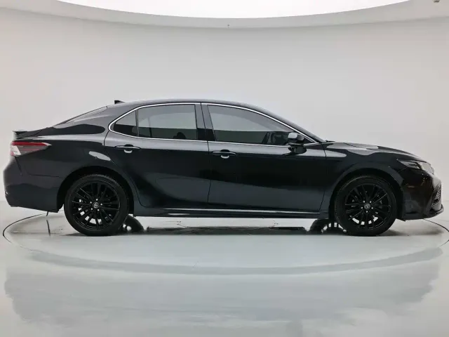 Toyota Camry — Фото автомобиля 8