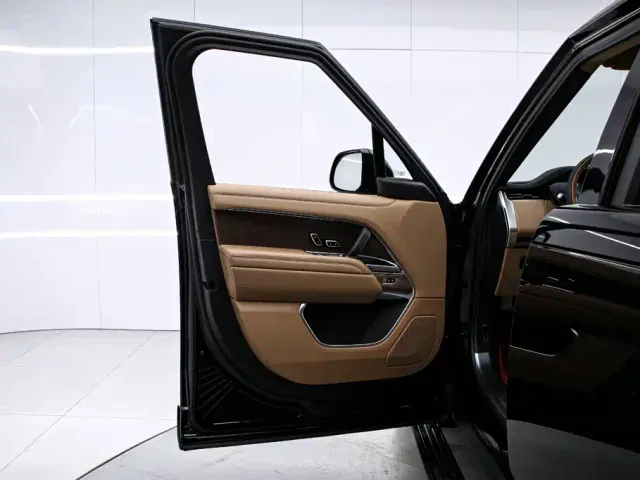 Land Rover Range Rover — Фото автомобиля 13