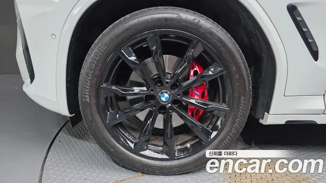 BMW X4 xDrive20i M Sport Pro Special Edition — Фото автомобиля 4