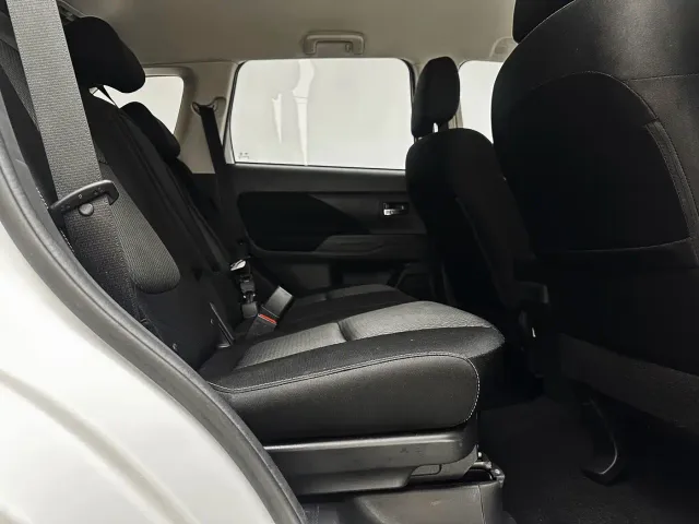 Mitsubishi Outlander — Фото автомобиля 18