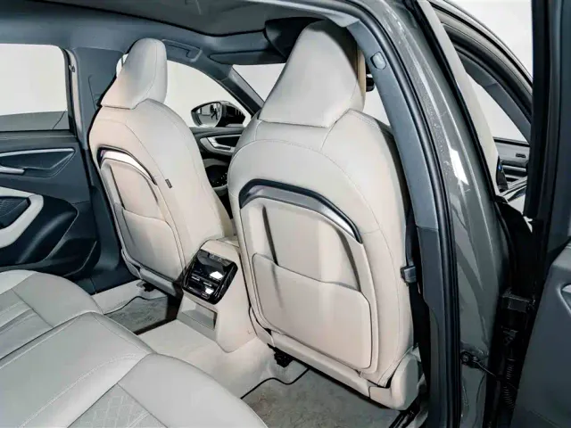 Audi A5L — Фото автомобиля 18