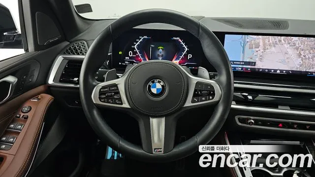 BMW X5 xDrive 40i M Sport — Фото автомобиля 12
