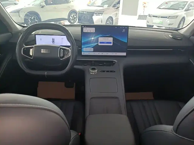 Geely Galaxy E5 — Фото автомобиля 9