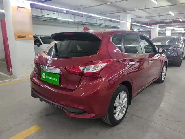 Nissan Tiida — Фото автомобиля 6