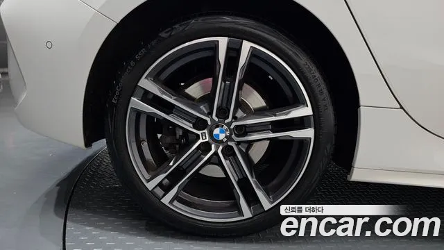 BMW 1-Series — Фото автомобиля 5