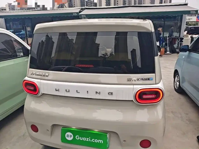 Wuling Hongguang Mini EV — Фото автомобиля 5