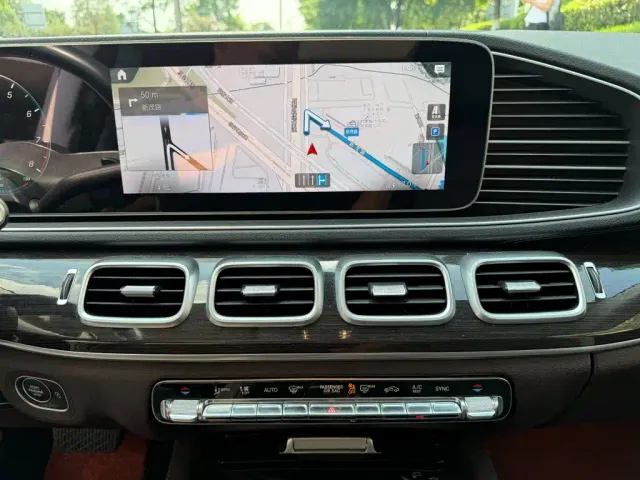 Mercedes-Benz GLE-Class — Фото автомобиля 9